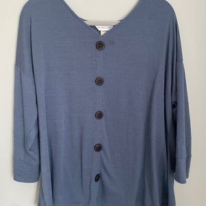 Christopher and Banks Women’s Quarter Sleeve Top